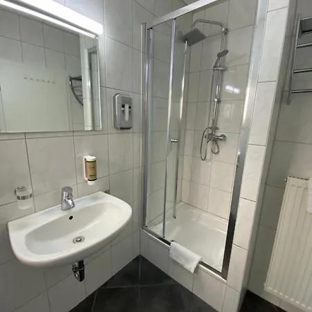 Nowa 1 * Nuremberg